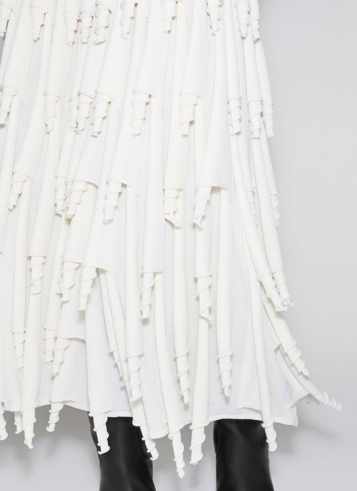 SILK-BLEND KNIT LAYERED  CUPS SKIRT ALAÏA   SILK-BLEND KNIT LAYERED  CUPS SKIRT